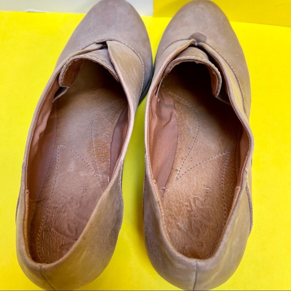 Naya Tilda Laceless Oxfords Size 6 - Picture 4 of 5